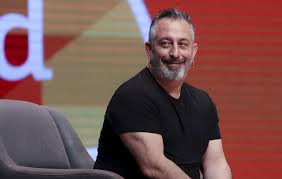 Cem Yılmaz, X hesabını abonelik modeline geçirdi