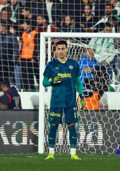 Fenerbahçe’de Ayrılık: İrfan Can Eğribayat Gençlerbirliği Yolunda