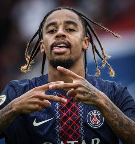 Fenerbahçe'nin Şampiyonlar Ligi Rakibi Liverpool'dan Dudak Uçuklatan Transfer: 125 Milyon Euro