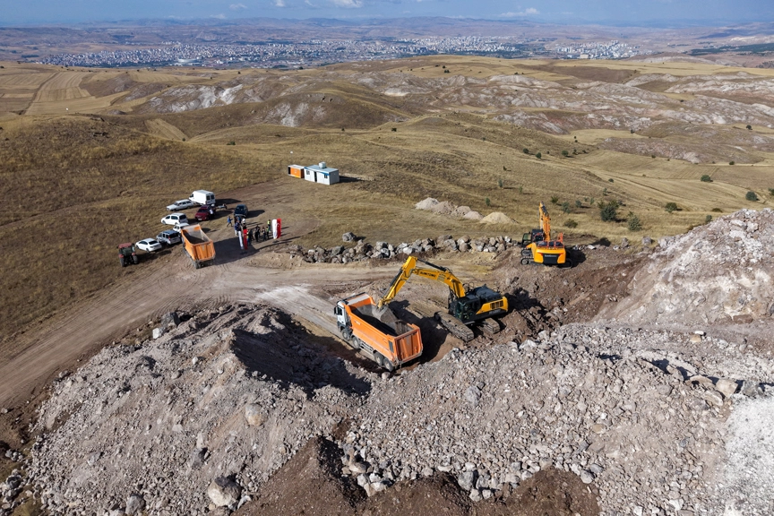 Sivas’ta Yeni Tesis İçin Yol ve Altyapı Çalışmaları Güçleniyor