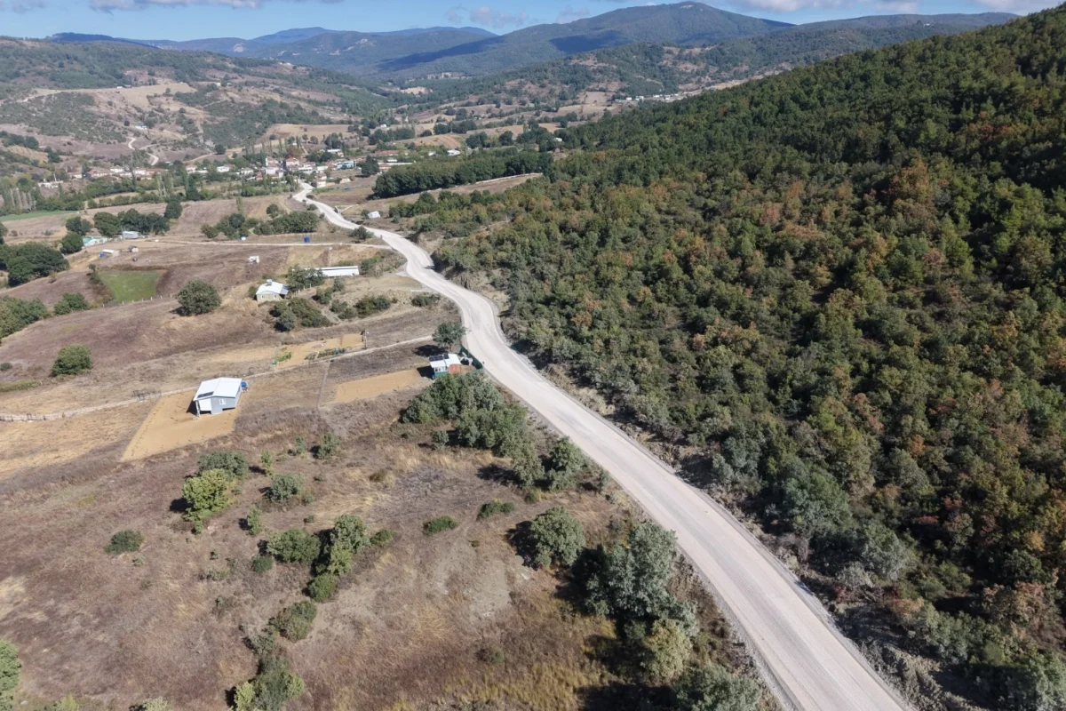 Bursa Kestel’de 4 Mahalleye 11,5 Kilometrelik Yol Çalışması