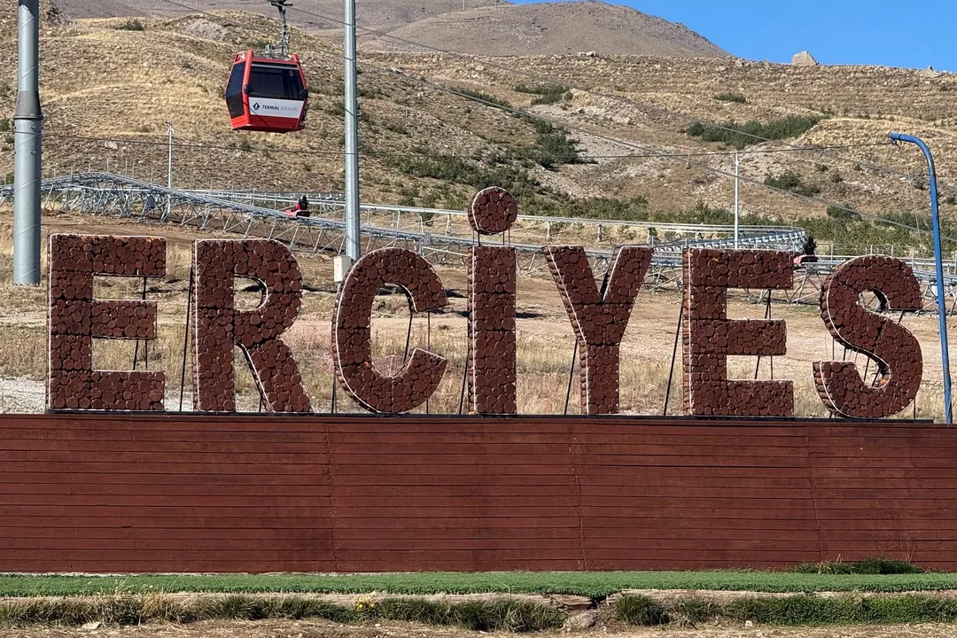 Erciyes’te Dağ Kızağı Projesinde Montaj Tamamlandı, Test Sürüşleri Başladı