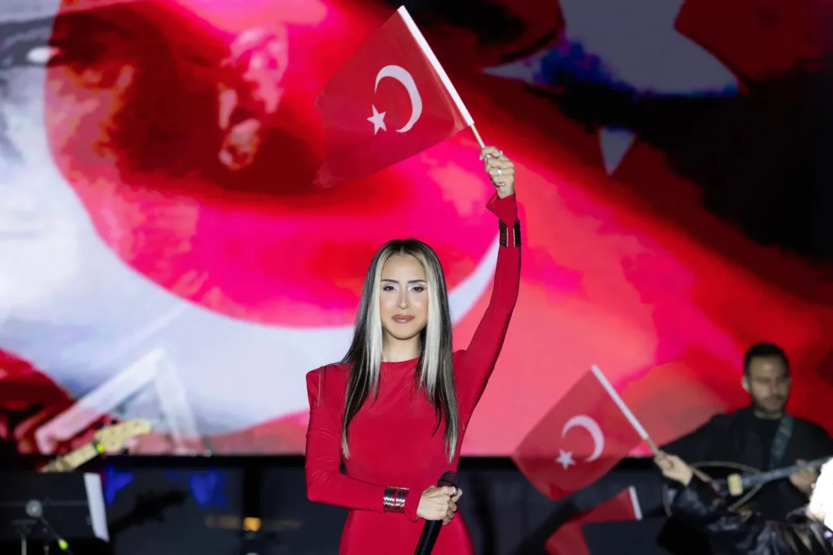 Hande Ünsal’dan Cumhuriyet Bayramı’na İki Konserle Muhteşem Kutlama!