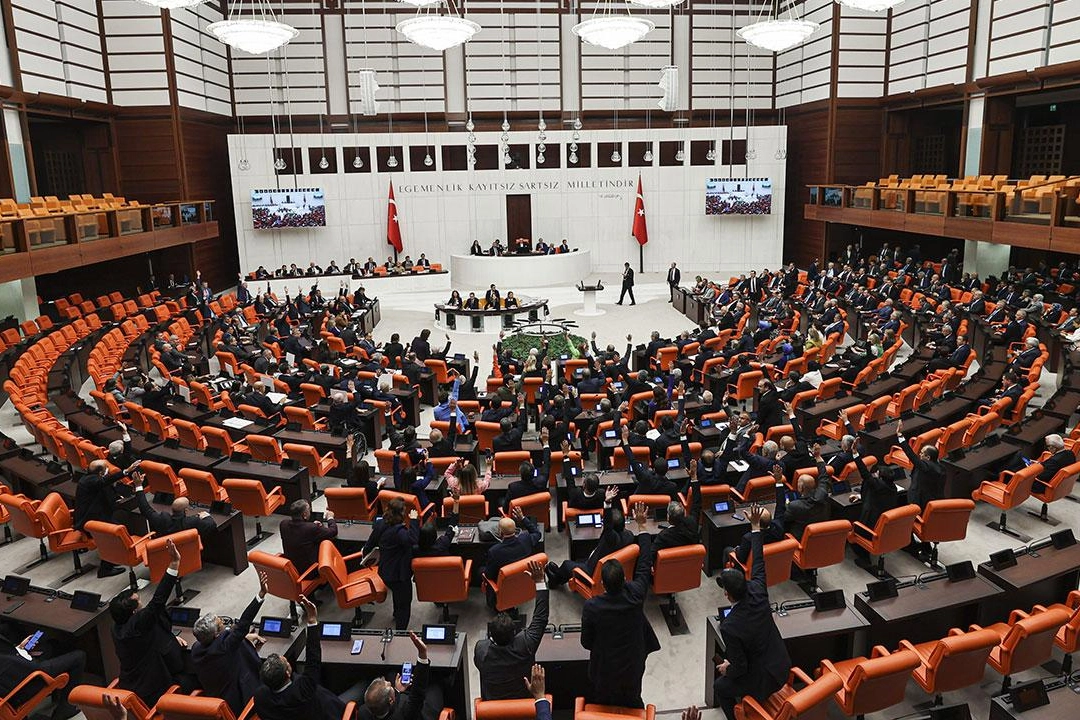 12. Yargı Paketi Yasalaştı: Miras, HAGB ve Dolandırıcılıkta Kritik Değişiklikler